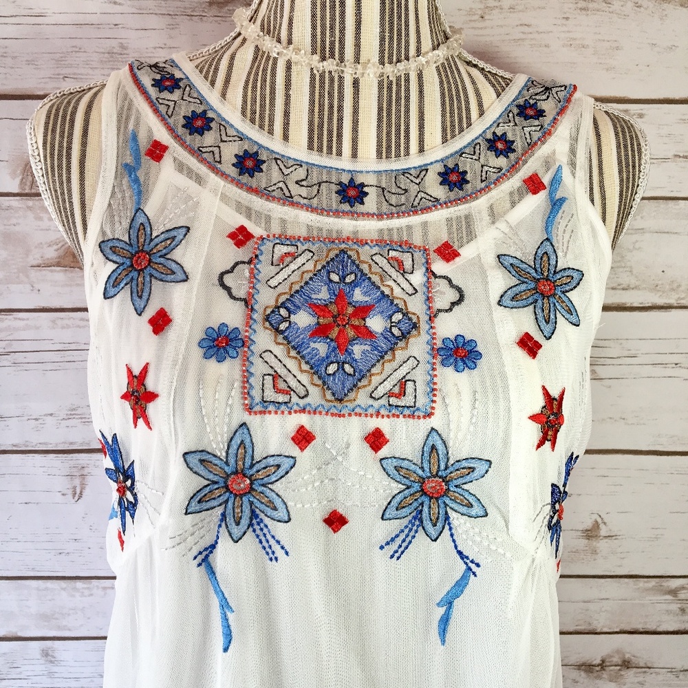 NWT LC Lauren Conrad Sleeveless Top Size S - Picture 2 of 9